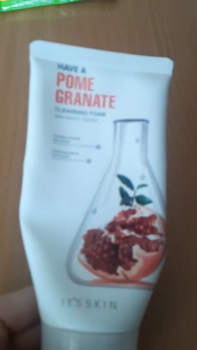 It S Skin Have A Pomegranate Cleansing Foam