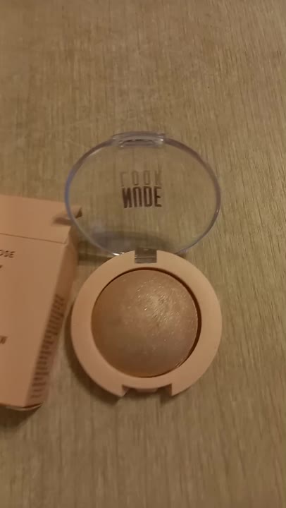 Golden Rose Nude Look Pearl Baked Eyeshadow