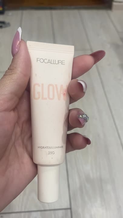 FOCALLURE Праймер Glowmax Hydrating Primer купить по цене 807 в ЛЭТУАЛЬ