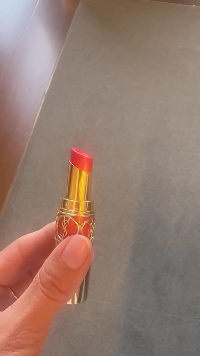 YSL Помада для губ Rouge Volupte Shine купить по низким ценам в ЛЭТУАЛЬ