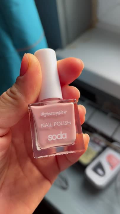Для ногтей SODA Лак для ногтей NAIL POLISH #glossyglow – купить в ...