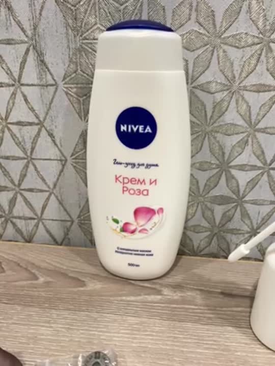 NIVEA Гeль-уход для душа Крем и Роза купить по низким ценам в ЛЭТУАЛЬ