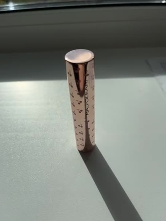 Помада для губ TRUE ICON LIPSTICK NAJ OLEARI Помады купить по низким