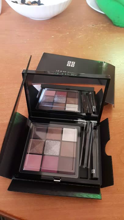 GIVENCHY Палетка теней для век Le 9 De Givenchy купить по цене 7050₽ в ...