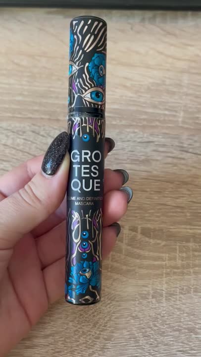 Тушь VIVIENNE SABO Тушь для ресниц с эффектом объема и разделения ...