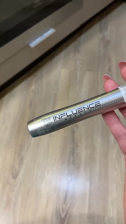 INFLUENCE BEAUTY Тушь для ресниц для максимального объема Futuristic ...