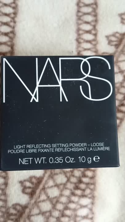 NARS Светоотражающая фиксирующая рассыпчатая пудра купить по низким ...