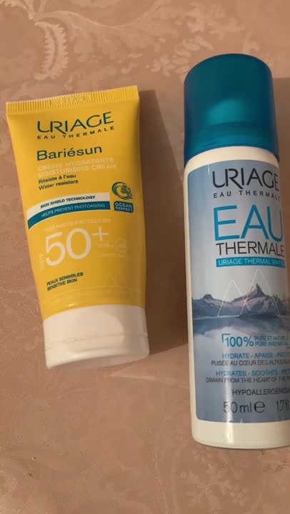 URIAGE Набор солнцезащитных средств Крем Барьесан SPF50+ и термальная ...