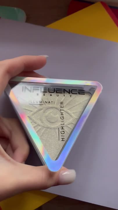 Хайлайтеры INFLUENCE BEAUTY Хайлайтер ILLUMINATI с микроскопическими ...