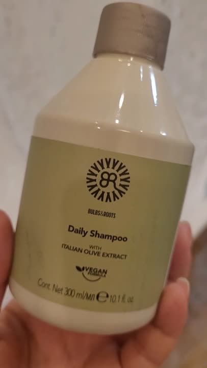 BULBS&ROOTS Шампунь для волос увлажняющий для ежедневного использования ...