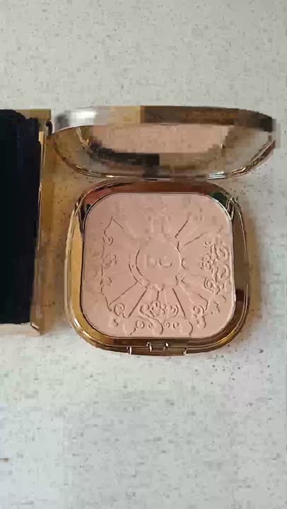 DOLCE&GABBANA Ультралегкая бронзирующая пудра SOLAR GLOW купить по ...