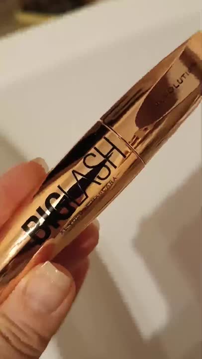 Revolution Makeup Тушь Big Lash XL Volume Mascara