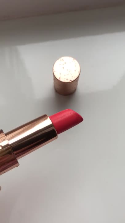 Помады ЛЭТУАЛЬ Увлажняющая помада для губ ROUGE DESIR DROP – купить в ...