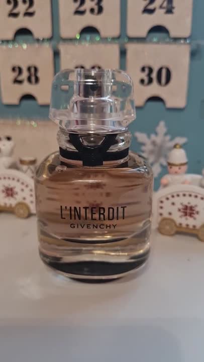 Interdit perfume top