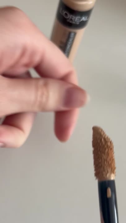Консилеры L'ORÉAL PARIS Стойкий мультифункциональный консилер ...
