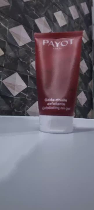 PAYOT Гель-масло для лица отшелушивающий с косточками малины Gelee D ...