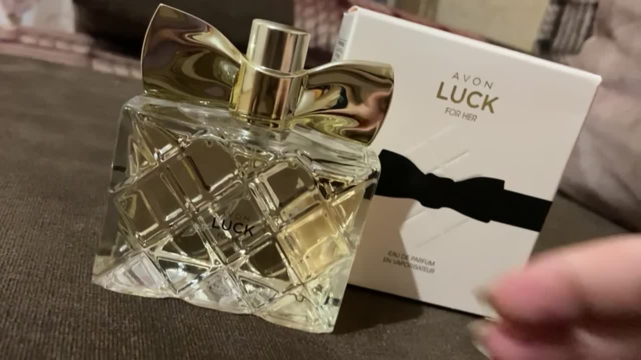 AVON Парфюмерная вода Luck для неё купить по низким ценам в ЛЭТУАЛЬ