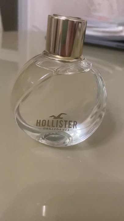 Perfume on sale hollister wave