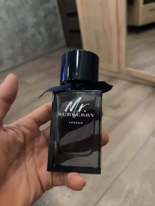 Burberry indigo outlet perfume review