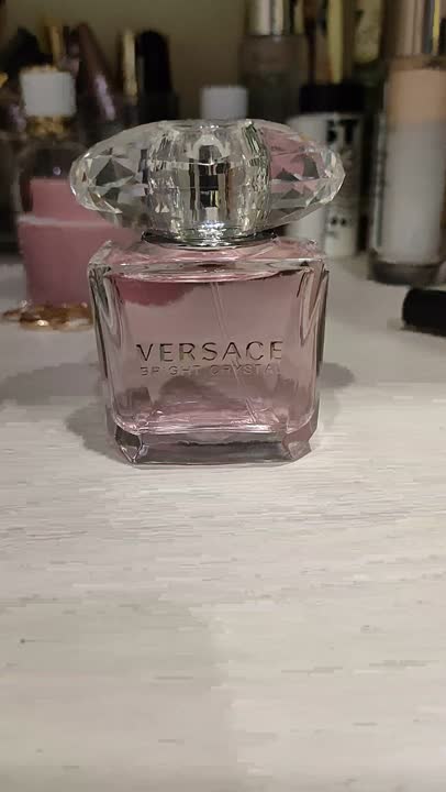 Versace Bright Crystal By Gianni Versace For Women, Eau De  Toilette Spray, 1-Ounce Bottle : Eau De Parfums : Beauty & Personal Care