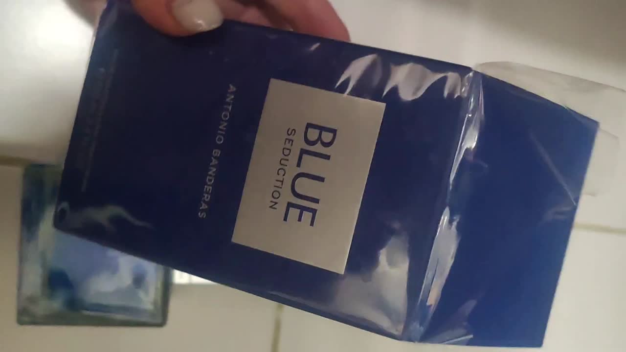 Мужская парфюмерия ANTONIO BANDERAS Blue Seduction for Men – купить в  интернет-магазине ЛЭТУАЛЬ по цене 2040 рублей с доставкой