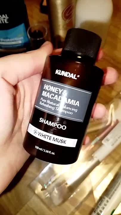 Шампунь для волос Белый мускус Honey & Macadamia Shampoo KUNDAL Шампуни ...