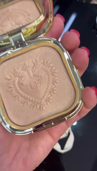 DOLCE&GABBANA Хайлайтер для лица Devotion Luminizer купить по низким ...