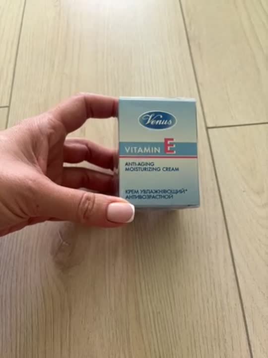 Антивозрастной уход за кожей VENUS Крем увлажняющий антивозрастной с ...