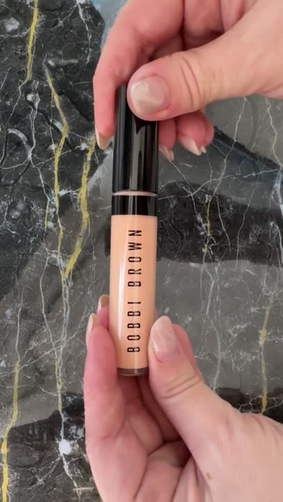 BOBBI BROWN Консилер Skin Full Cover, Porcelain, 8 мл купить по цене ...