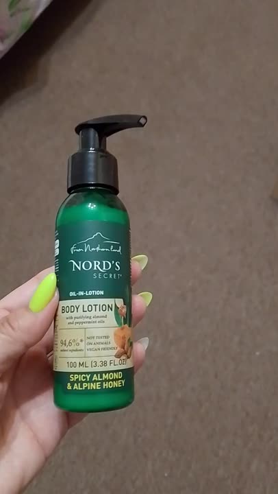 Nord's Secret Moisturizing Body Lotion Spicy Almond & Alpine Honey Travel Size