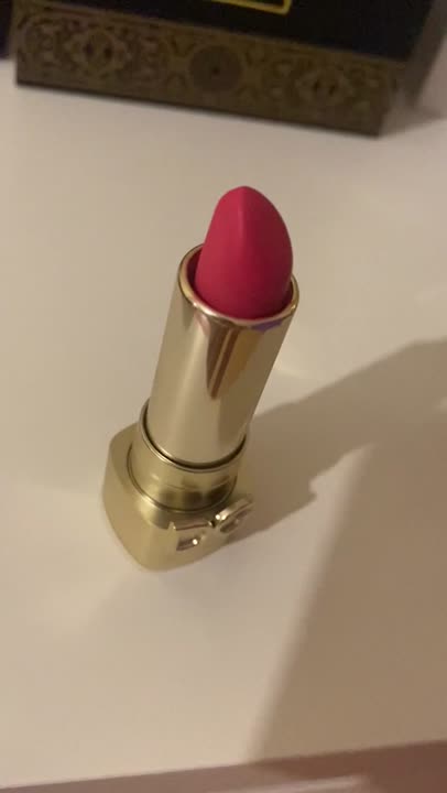 DOLCE&GABBANA Стойкая матовая помада для губ THE ONLY ONE MATTE купить ...