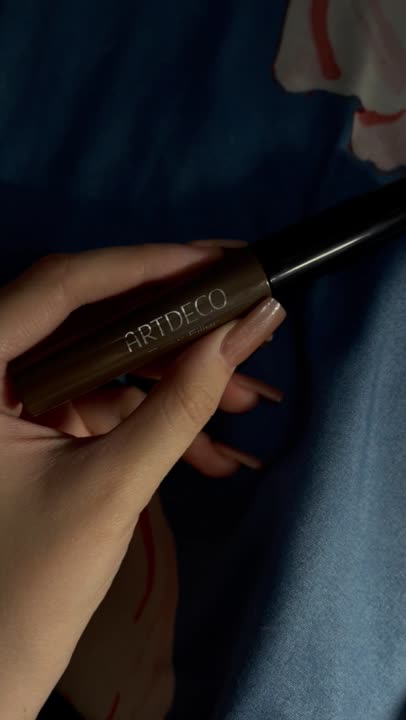 ARTDECO Гель-филлер для бровей с щеточкой купить по цене 1664₽ в ЛЭТУАЛЬ