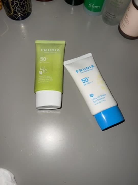 FRUDIA Набор солнцезащитных средств Виноград и эссенция SPF50+/PA ...