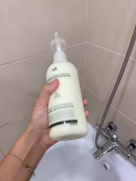 LADOR Увлажняющий кондиционер для волос Moisture Balancing Conditioner ...
