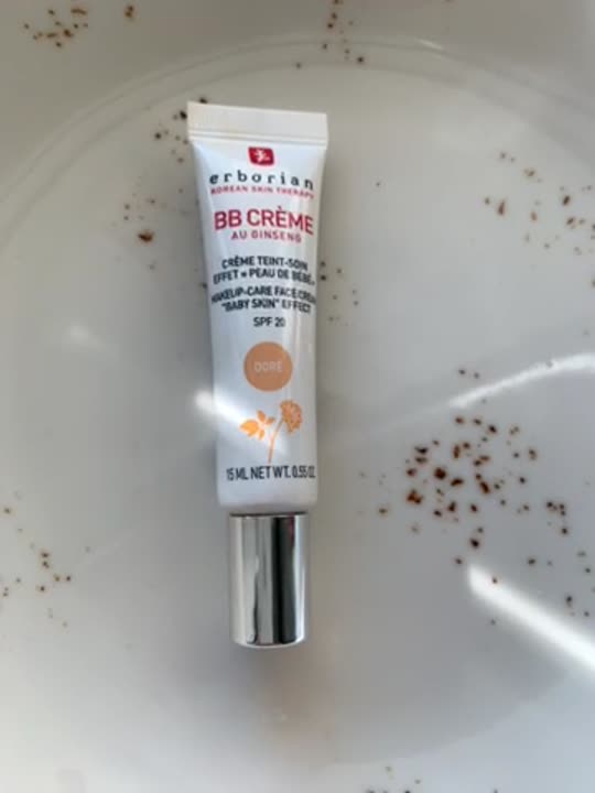 BB крем для лица с эффектом «кожи младенца» BB Crème Au Ginseng ...