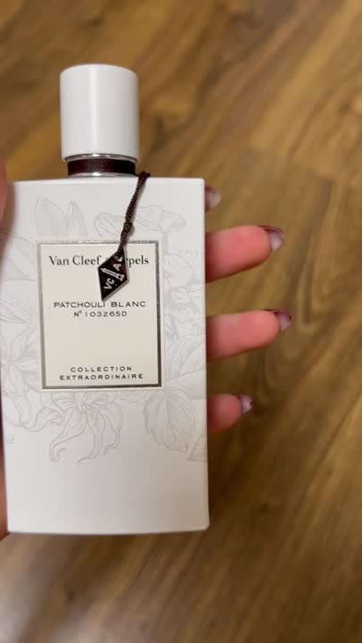 VAN CLEEF Patchouli Blanc купить по низким ценам в ЛЭТУАЛЬ VAN CLEEF Patchouli Blanc купить по низким ценам в ЛЭТУАЛЬ