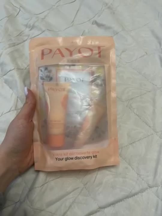PAYOT Набор My Payot Your Glow Discovery Kit купить по цене 1999₽ в ЛЭТУАЛЬ