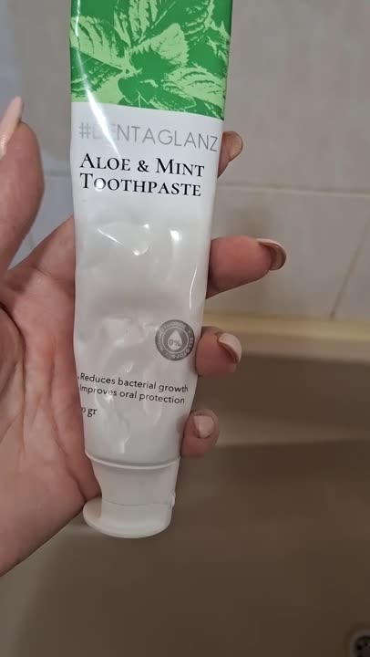 #DENTAGLANZ Зубная паста Aloe & Mint Toothpaste купить по цене 329₽ в ...