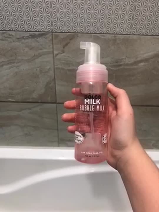 DOLCE MILK Пенка для лица очищающая купить по цене 369₽ в ЛЭТУАЛЬ