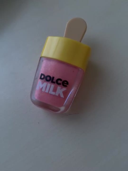DOLCE MILK Блеск для губ Hanna Banana купить по низким ценам в ЛЭТУАЛЬ