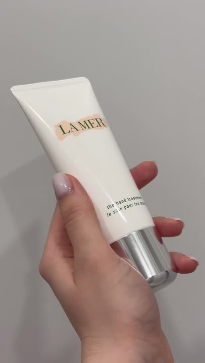 LA MER Крем для рук The Hand Treatment купить по цене 9306₽ в ЛЭТУАЛЬ
