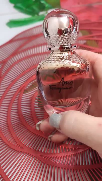 Amo Ferragamo 香水 50ml SALVATORE FERRAGAMO Amo Ferragamo, Парфюмерная вода, спрей 50 мл